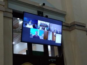 Hak Politik Walkot Medan Nonaktif Dzulmi Eldin Dicabut Selama 4 Tahun Hak Politik Walkot Medan Nonaktif Dzulmi Eldin Dicabut Selama 4 Tahun