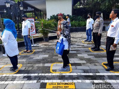 Candi Prambanan Terapkan Simulasi Protokol Kesehatan