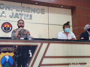 Polisi Dalami 2 Ucapan Seniman yang Tantang Hirup Mulut Pasien COVID-19 Polisi Dalami 2 Ucapan Seniman yang Tantang Hirup Mulut Pasien COVID-19