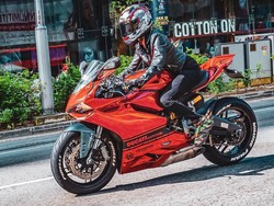 Motor di Prancis Kini Dilarang Nyelip-nyelip, Ribuan Bikers Demo