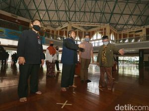 Wawali Bandung Cek Rumah Ibadah untuk Kesiapan New Normal