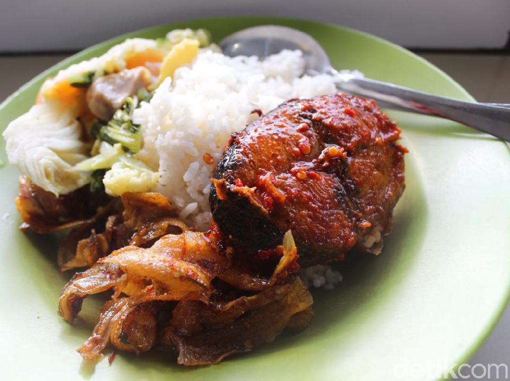 7 Menu Warteg Favorit dengan Harga Murah, Cuma Rp 2 Ribuan! 7 Menu Warteg Favorit dengan Harga Murah, Cuma Rp 2 Ribuan!