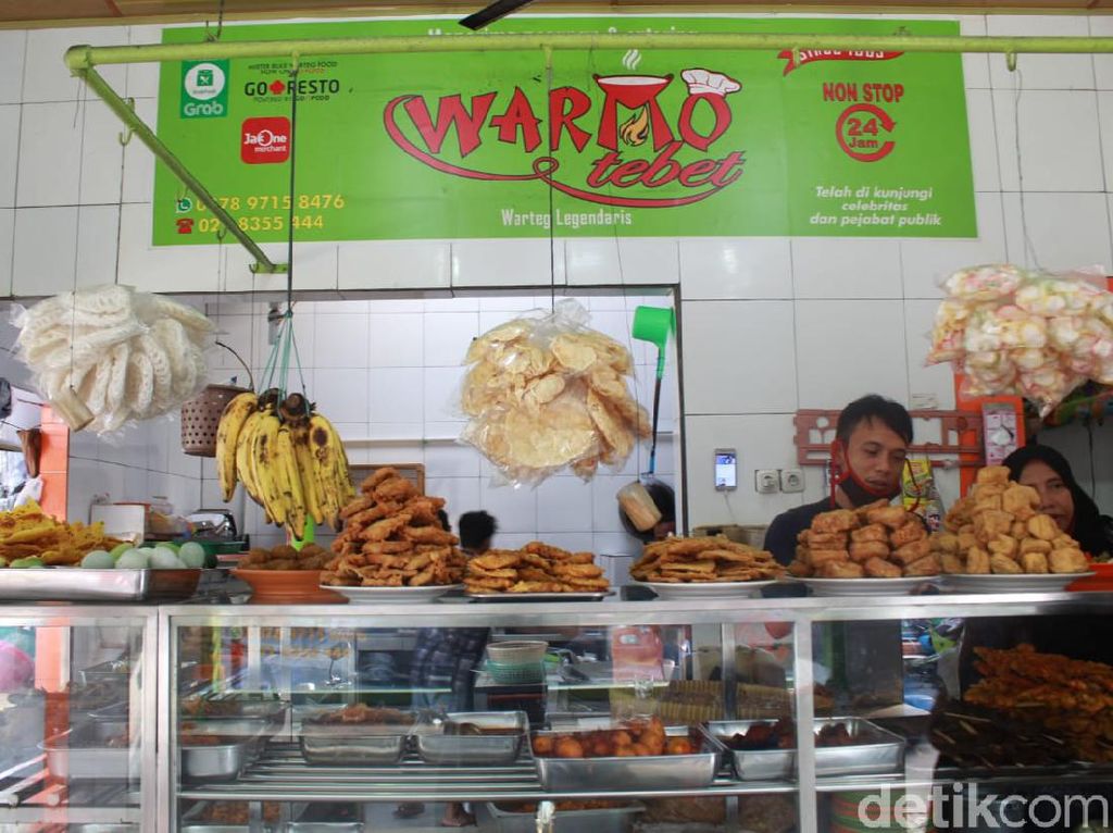 5 Cara Makan Hemat dan Kenyang di Warteg 5 Cara Makan Hemat dan Kenyang di Warteg