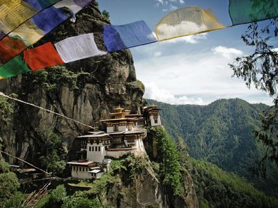 Jadi Negara Paling Bahagia, Bhutan Belum Terima Turis Lho