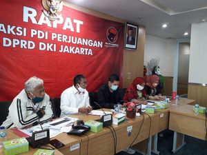 F-PDIP DPRD DKI Minta RTH Pluit yang Dijadikan Tempat Kuliner Dibongkar F-PDIP DPRD DKI Minta RTH Pluit yang Dijadikan Tempat Kuliner Dibongkar