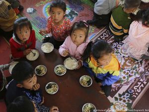 Penutupan Perbatasan dengan China Picu Gizi Buruk di Korea Utara Penutupan Perbatasan dengan China Picu Gizi Buruk di Korea Utara