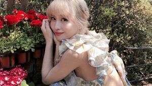 Hiks! Ini Momo TWICE yang Suaranya Dikritik
