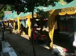 Pasar di Kota Pasuruan Jalankan New Normal, Pedagang Diwajibkan Jaga Jarak