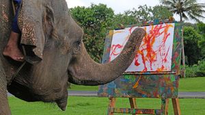 Seru Banget! Yuk, Intip Gajah Melukis di Candi Borobudur