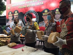 Polda Metro Ungkap 3,1 Kg Sabu di Jakarta dan Bekasi Selama Mei-Juni