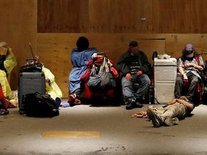 Pria AS Dituduh Racuni 8 Tunawisma dan Memvideokan Saat Mereka Kesakitan