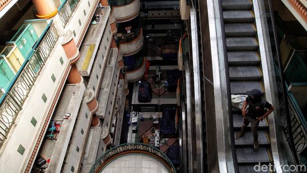 Pusat Elektronik Glodok Bersiap Bangkit di Era New Normal