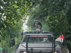 Sinergitas Saudara Kandung, Polda NTB Rayakan Apel Kenaikan Pangkat Danrem