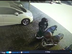 Maling Ini Hanya Perlu 30 Detik Bawa Lari Motor Curiannya
