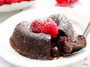 Chef Ungkap Dessert Terbaik dan Terburuk untuk Dipesan di Restoran