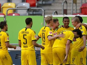 Hasil Liga Jerman: Dortmund Menang Tipis Atas Dusseldorf Hasil Liga Jerman: Dortmund Menang Tipis Atas Dusseldorf