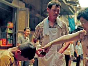 Sedih! Iklan Televisi Bahas Makanan Ini Bikin Emosional dan Terharu