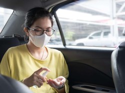 3 Tips agar Tetap Aman Saat Gunakan Transportasi Online di New Normal