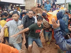 Niat Selamatkan Rumah Kerabat, Warga Jeneponto Sulsel Tewas Tertimbun Longsor