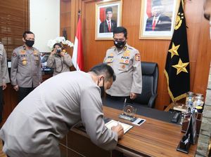 Kombes Pol Hendra Suhartiyono Jabat Karo PID Humas Polri