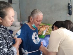 Prabowo Bantu Evakuasi Istri Pengawal Bung Karno yang Sakit