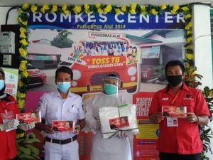 Bantuan APD terus Mengalir untuk Pejuang COVID-19