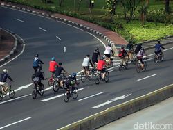 Pegowes Naik 1.000 Persen, DKI Tambah Jalur Sepeda Pop Up Sudirman-Thamrin Pegowes Naik 1.000 Persen, DKI Tambah Jalur Sepeda Pop Up Sudirman-Thamrin