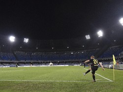 Eriksen Jebol Gawang Napoli dari Sepak Pojok