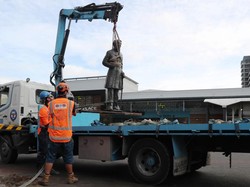 John Hamilton Dianggap Pembunuh, Patungnya di Selandia Baru Dipindahkan