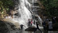 Foto: Air Terjun Hits dari Polman