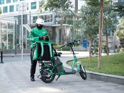 Terdampak Corona, Pekerja Seni Ini Banting Setir Jadi Kurir Makanan