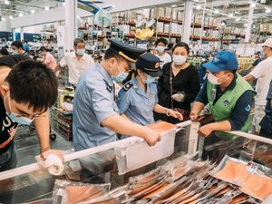 Norwegia Bantah Tuduhan Salmon Jadi Penyebab Kasus Corona Baru di Beijing Norwegia Bantah Tuduhan Salmon Jadi Penyebab Kasus Corona Baru di Beijing