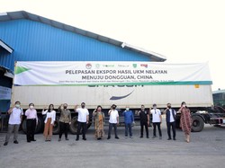 Menteri Koperasi dan UKM Lepas Ekspor 27 Ton Ikan ke China