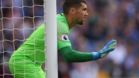 Mat Ryan, kiper Australia yang bermain di Brighton & Hove Albion ada di nomor lima. Dia melakukan 92 saves (Getty Images)