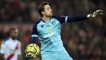 Kiper-kiper Liga Inggris yang Sering Jatuh Bangun di Musim Ini