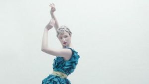 15 Busana Terbaru Andreas Odang, Koleksi Couture 2021 Bertajuk Survivor