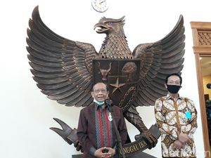 Bahas Pilkada Serentak 2020 dengan Sultan, Mahfud Md: DIY Sudah Siap Bahas Pilkada Serentak 2020 dengan Sultan, Mahfud Md: DIY Sudah Siap