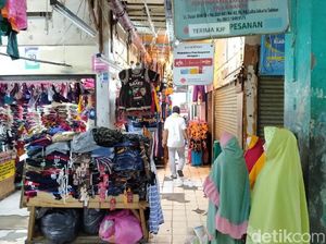 Pasar Cuma Buka Sampai Jam 2 Siang, Pedagang Ngeluh