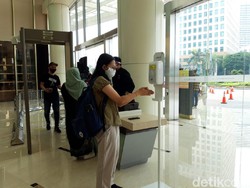 Mal Dibuka Lagi, Sejauh Mana Pengaruhnya ke Pergerakan Rupiah?