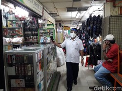 Pengurus Pasar Jatinegara Bakal Tertibkan Pedagang Tak Terapkan Ganjil Genap
