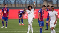 Madrid tidak mengendurkan serangannya dan kembali mencetak gol di menit ke-36 lewat Marcelo. Sementara Eibar memperkecil kedudukan menjadi 3-1 melalui Pedro Bigas.
