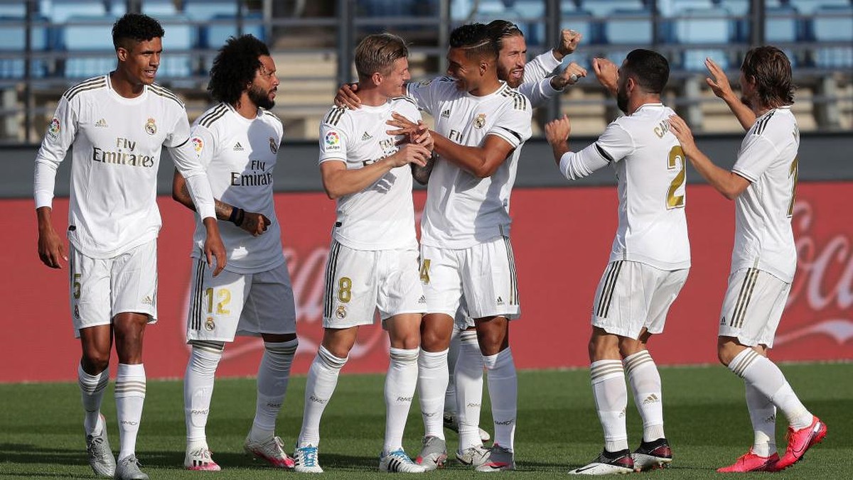 Real Madrid bisa menggeser Barcelona dari puncak klasemen Liga Spanyol jika menang atas Real Sociedad (Foto: Getty Images/Gonzalo Arroyo Moreno)