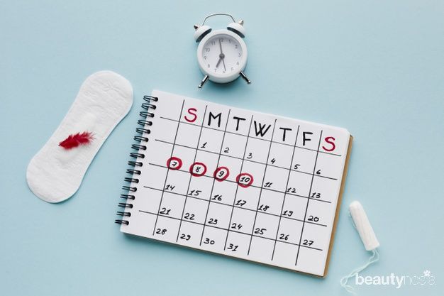 Siklus menstruasi yang tidak sama setiap bulan atau terlambat, padahal belum memasuki masa menopause, juga merupakan tanda ketidakseimbangan hormon.