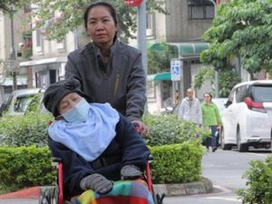 Film Dokumenter Help is on the Way Soroti Kehidupan TKI di Taiwan