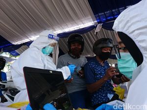 Dinkes Banten Gelar Rapid Test Drive Thru untuk 1.000 Warga di Cilegon