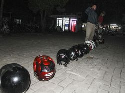 Waduh! Pagi-pagi Buta Warga Depok Sudah Antre Bikin SIM