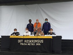 Polisi Duga Buron FBI Russ Medlin Cabuli Anak di Bawah Umur di Jaksel
