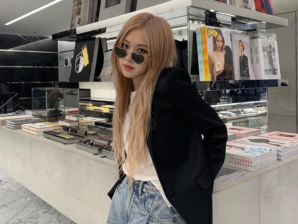 Inspirasi Gaya untuk ke Kampus dari 10 Member Girlband, Simpel Tapi Stylish Inspirasi Gaya untuk ke Kampus dari 10 Member Girlband, Simpel Tapi Stylish