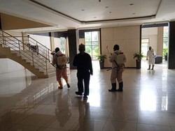 1 Anggota Dewan Reaktif Corona, Gedung DPRD Tasik Disemprot Disinfektan
