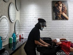 Jakarta Kembali PSBB Transisi, Ini Aturan Buat yang Mau ke Salon